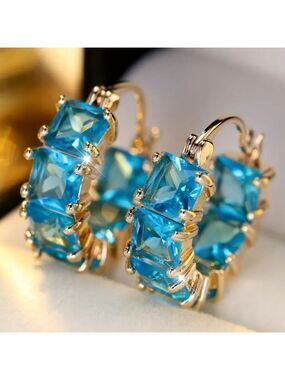 Gold Tone Huggie Earrings with Blue Princess Cut Stones and Tons of Bling #1490